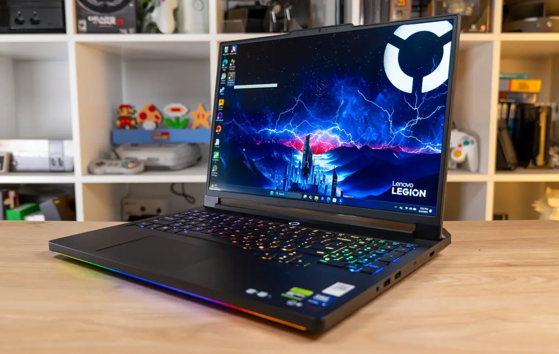 Connect.ro: Review Lenovo Legion Pro 7